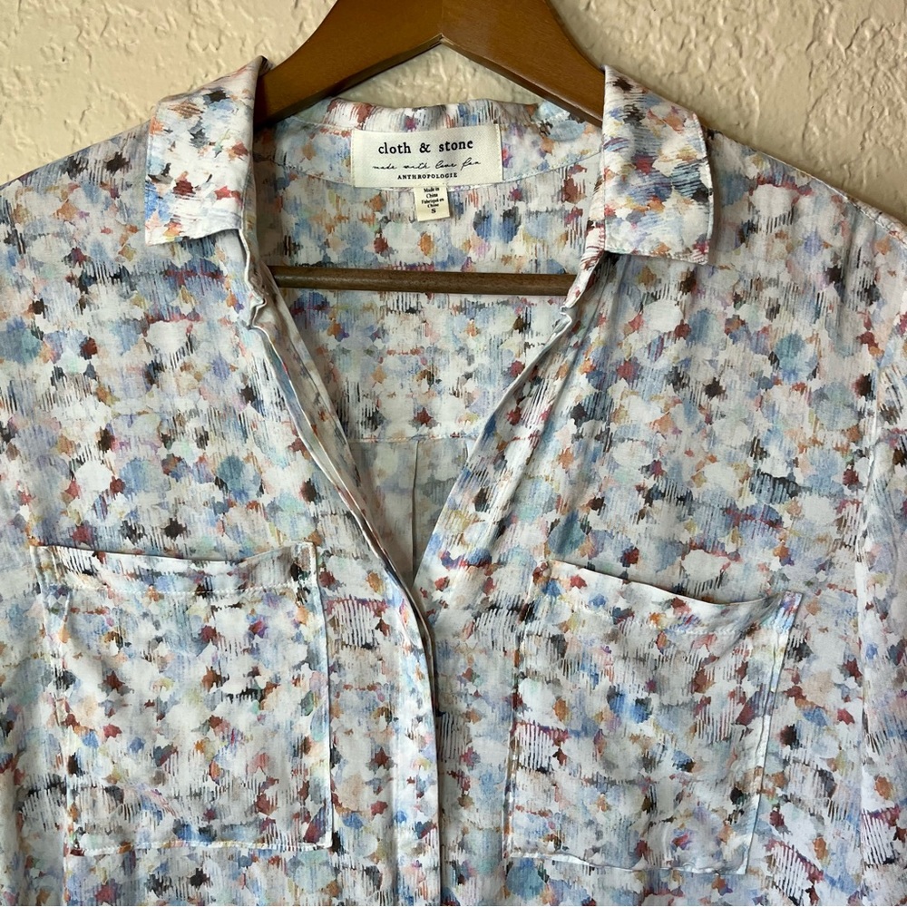 Cloth & Stone Anthropologie Rayon Button Up Blouse Size Small